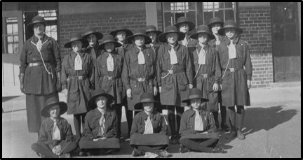 Guides at school 1925